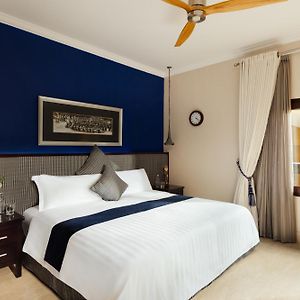 Cascades Suites